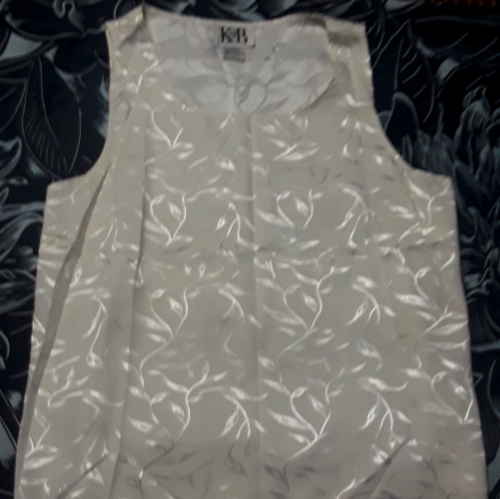 Women's clothing
